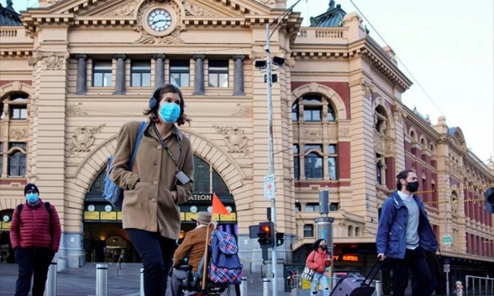 Συνεχίζονται οι πορείες κατά των μέτρων σε Ευρώπη και Αυστραλία
